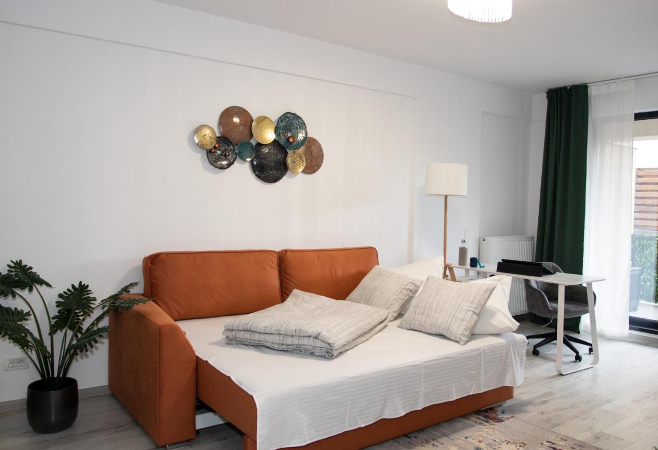 Lazo Two Room- Luxury Apartment Bucharest Exterior photo
