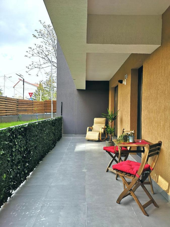 Lazo Two Room- Luxury Apartment Bucharest Exterior photo